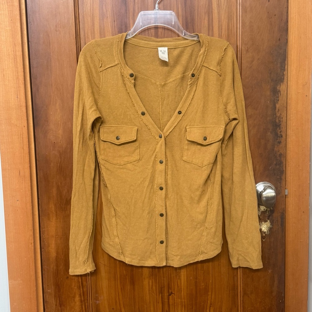 Free People Mustard Button-Up long sleeve deep V neck knit tee shirt (S)